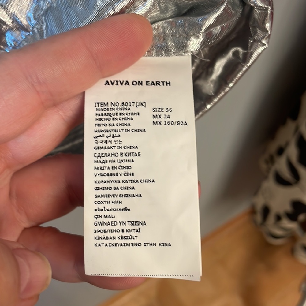 Packable Metallic Silver And Black Pullover Jacket - image 7